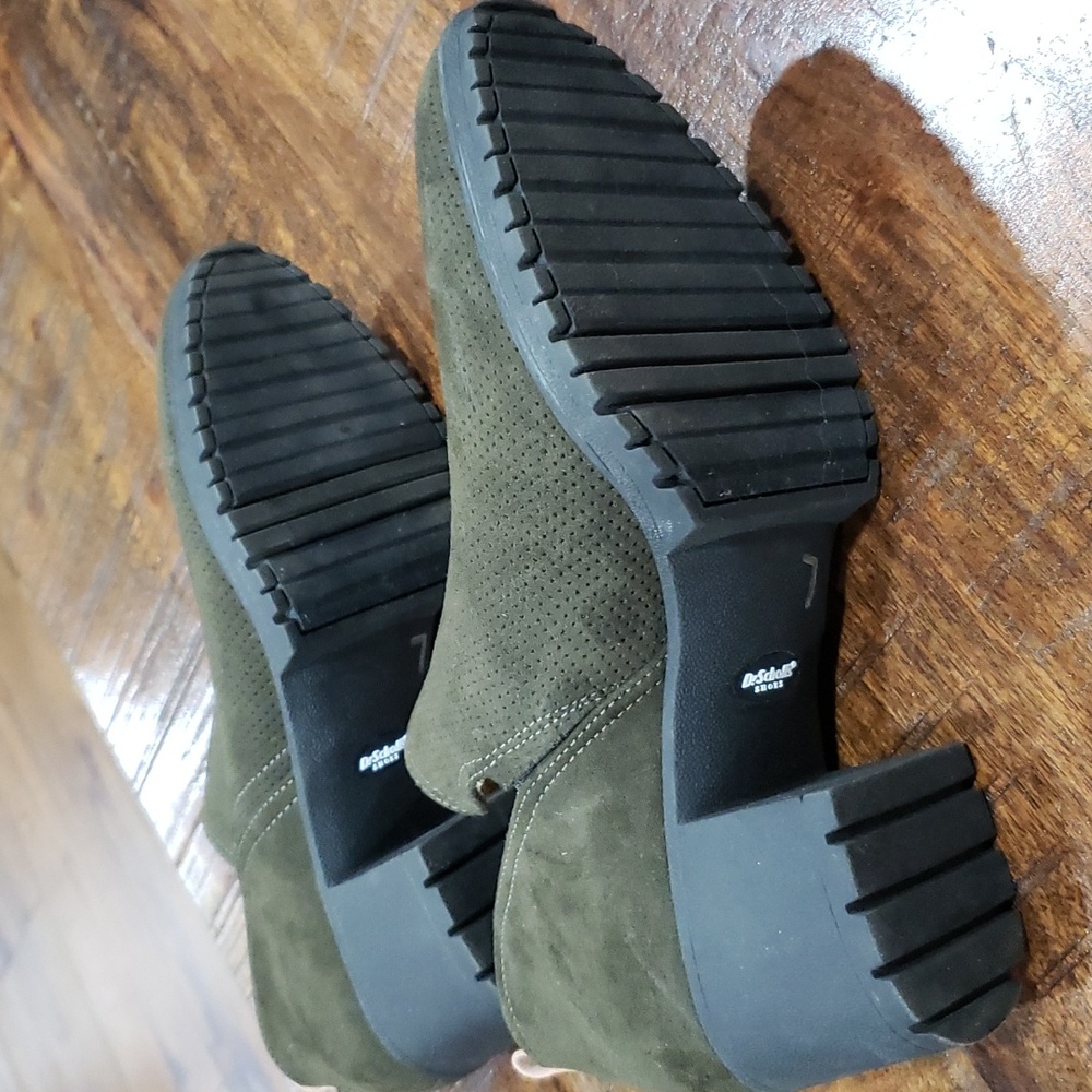 Dr. Scholl's boots - Picture 6 of 7